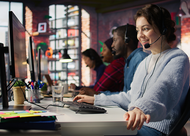 English and French Customer Support